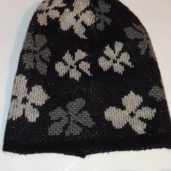 LAUNDRY BY DESIGN 3 PIECE HAT, SCARF, GLOVES SET - Picture 2 of 11